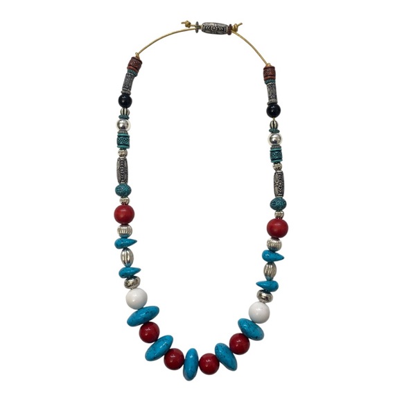 Handmade and Vintage Resins Beads Statement Necklace - Picture 5 of 8